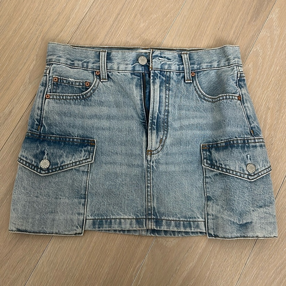 Aritiza Denim Forum Cargo Mini Skirt